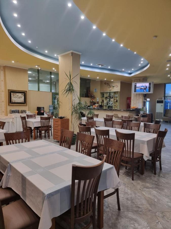 Deluxe Apartments Gallery 2 ساني بيتش المظهر الخارجي الصورة