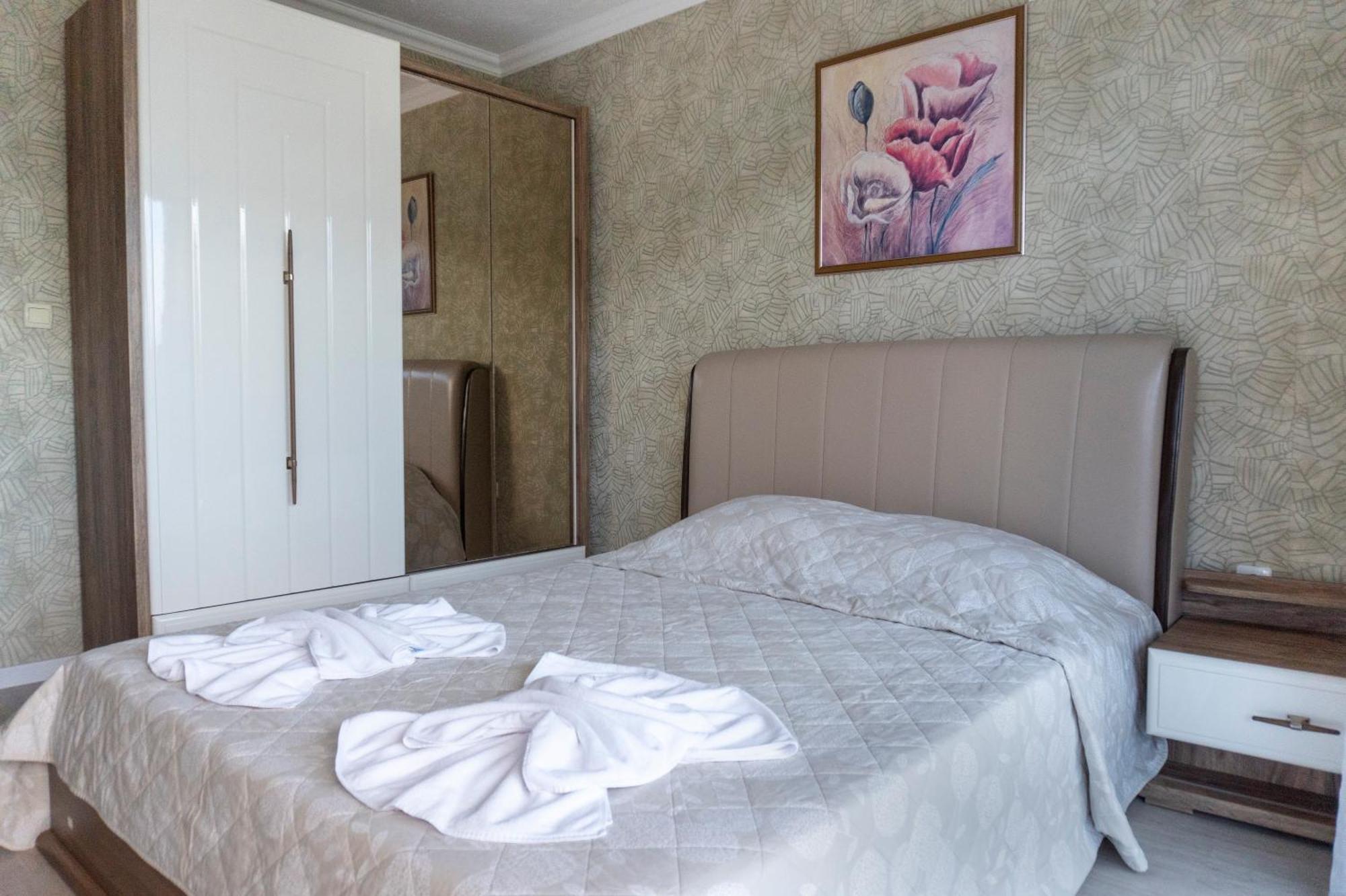 Deluxe Apartments Gallery 2 ساني بيتش المظهر الخارجي الصورة